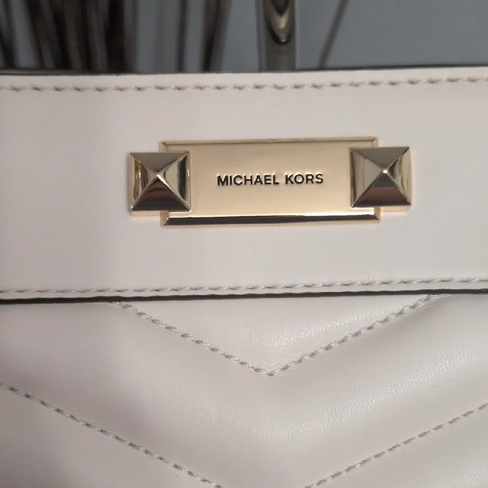 Michael Kors Whitney Cream Chain Strap Shoulder Bag